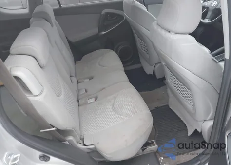 2006 Toyota Rav4 Limited from USA, damaged, VIN JTMBD31V466020542